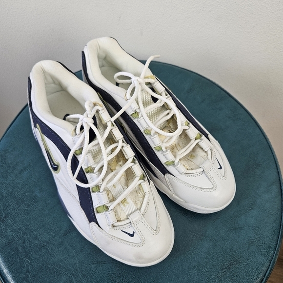 VTG 90s Nike Air Swoosh Bubble Golf Shoes 192037-141 Size 7.5 FLAW - Picture 1 of 13
